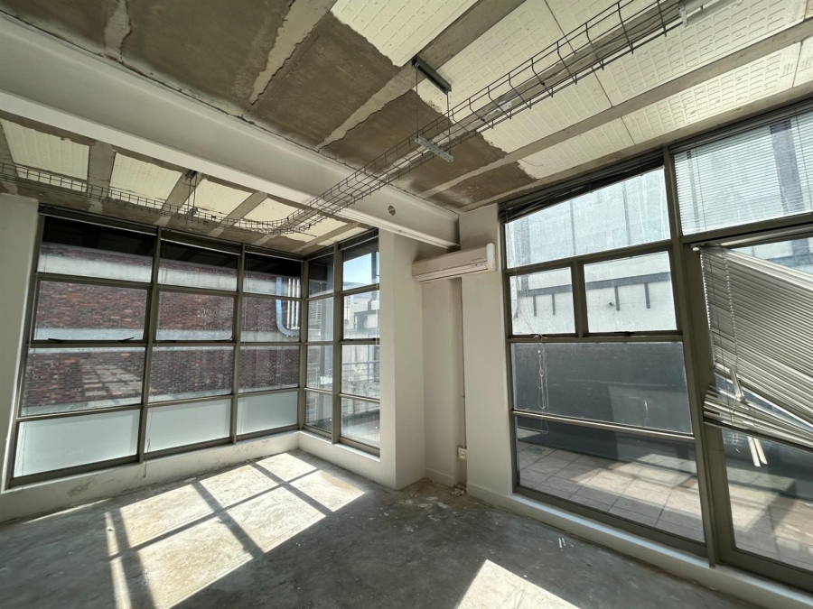 To Let Commercial Property for Rent in Woodstock Western Cape